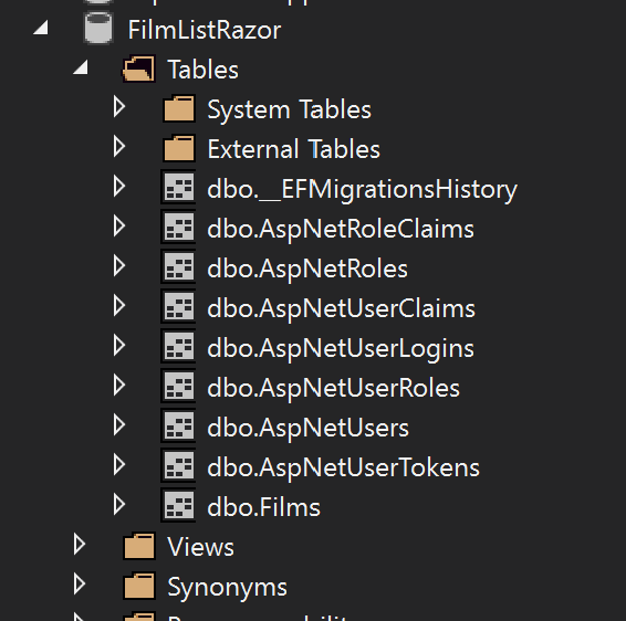 SQL Server Object Explorer List of Identity Tables